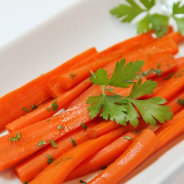Honey-Glazed Carrots - Bitz & Giggles