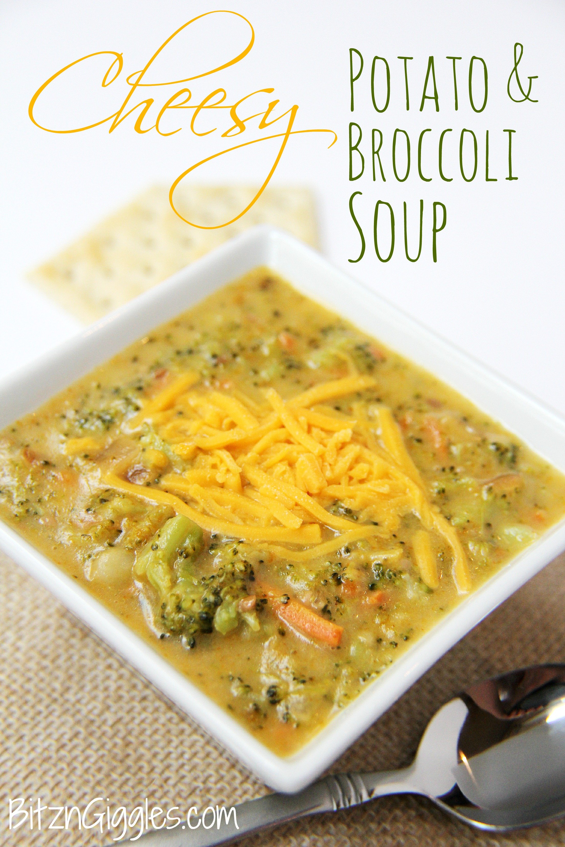 Cheesy Potato & Broccoli Soup 