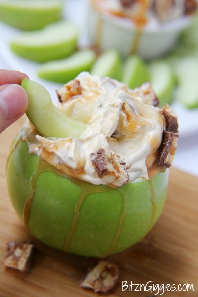 Snickers Caramel Apple Dip5