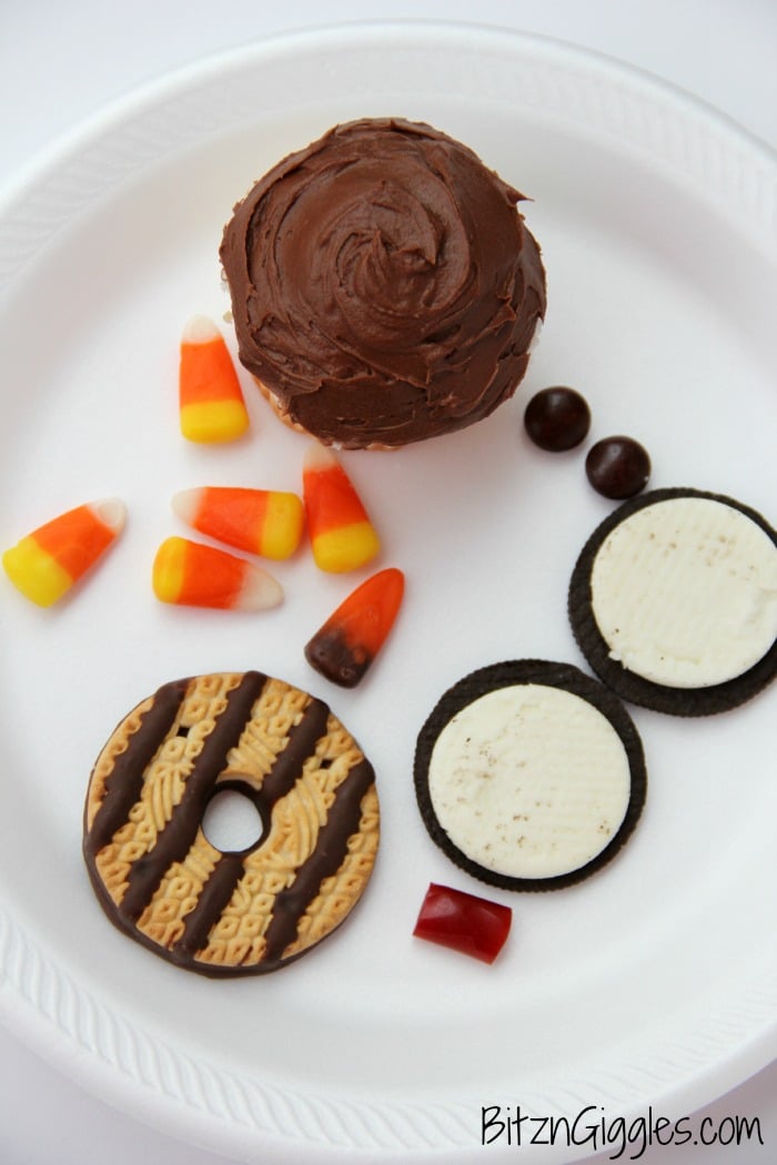 Wide Eyed Turkey Cupcakes