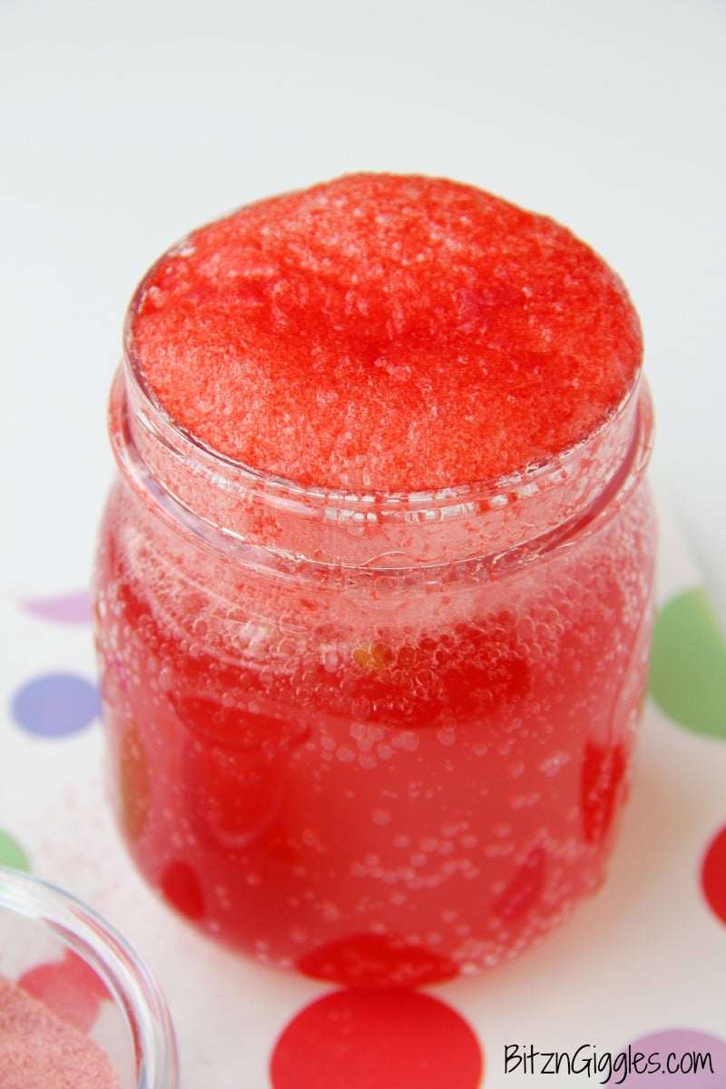 Love Potion Punch - A magic punch that fizzes when you add the secret ingredient! Great for parties and Valentine's Day!