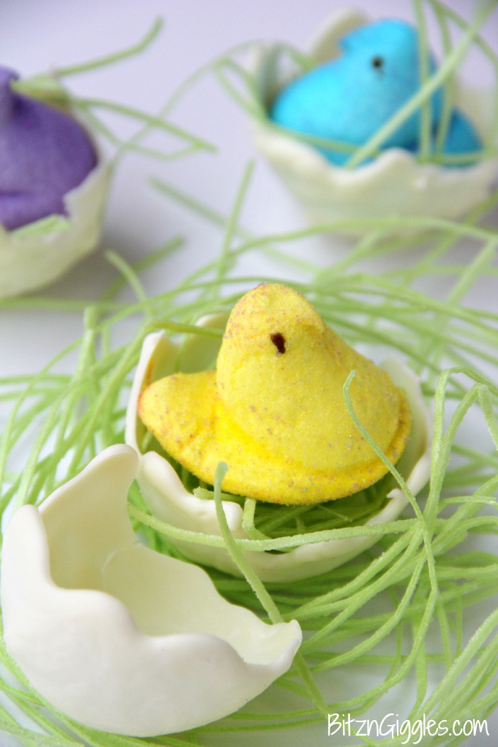 Easter Peep Hatchlings - An awesome tutorial for creating white chocolate egg shells! These would be so cool to incorporate into your Easter place settings!