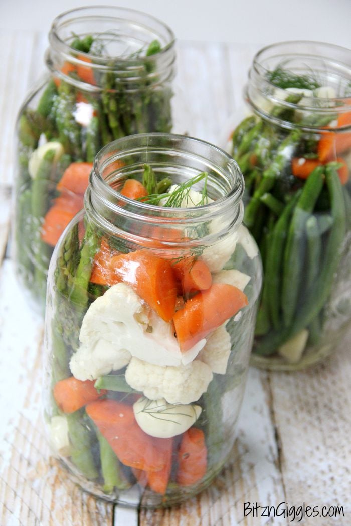 Overnight Pickled Vegetables - Perfectly pickled vegetables, great for eating alone or garnishing your Bloody Mary!