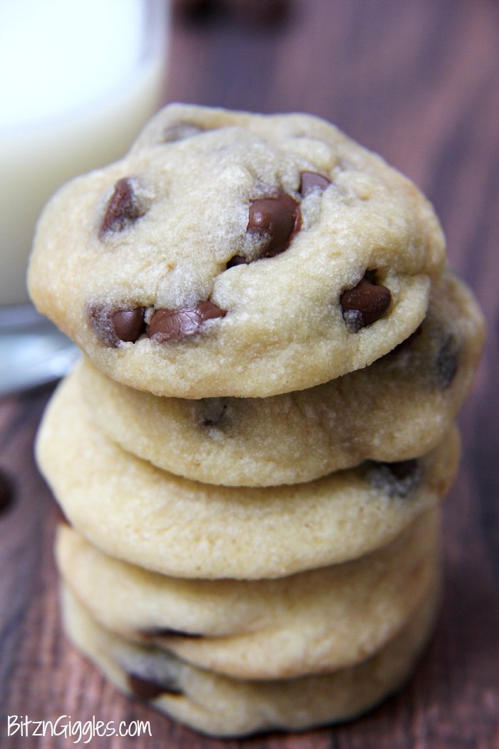 Peanut Butter Chocolate Chip Soft Batch Cookies - THE BEST soft and chewy chocolate chip cookies with a subtle hint of peanut butter deliciousness.