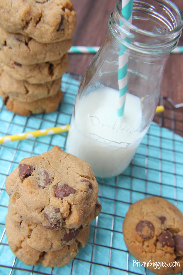 Chunky Dunks - Thick and chewy peanut butter and chocolate cookies perfect for milk dunking!