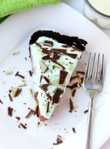 Easy Grasshopper Pie - Kid-friendly chocolate and Andes mint pie! Uses a store-bought Oreo crust so it comes together in literally minutes!