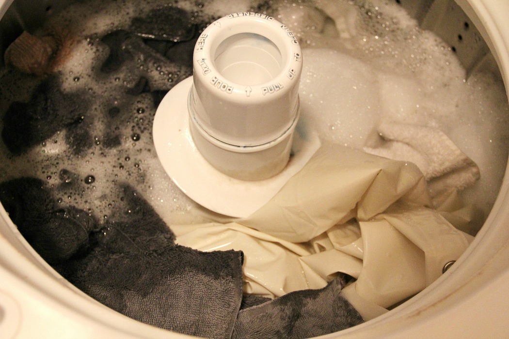 How To Clean A Vinyl Shower Curtain, How To Wash Shower Curtain Liner In Front Load Washer