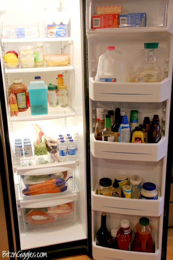 Simple Steps to a Clean Refrigerator - Deep cleaning and organizing the fridge isn't always a ton of fun but by following a few simple steps you'll be opening the door for friends and neighbors because you're proud of what's inside!