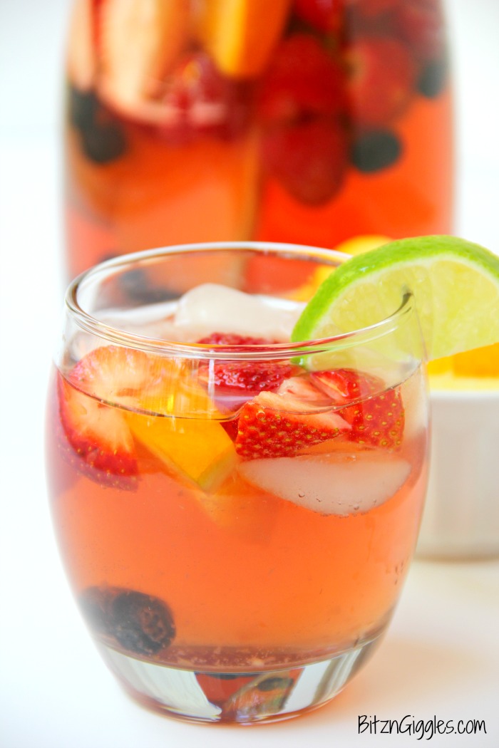 Berry Wine Spritzer - A delicious, refreshing and light sparkling spritzer infused with fresh berries and citrus!