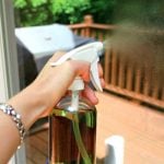 Heavy Duty Homemade Window Cleaner - a 3-ingredient window cleaner perfect for dirty outdoor windows and glass surfaces!