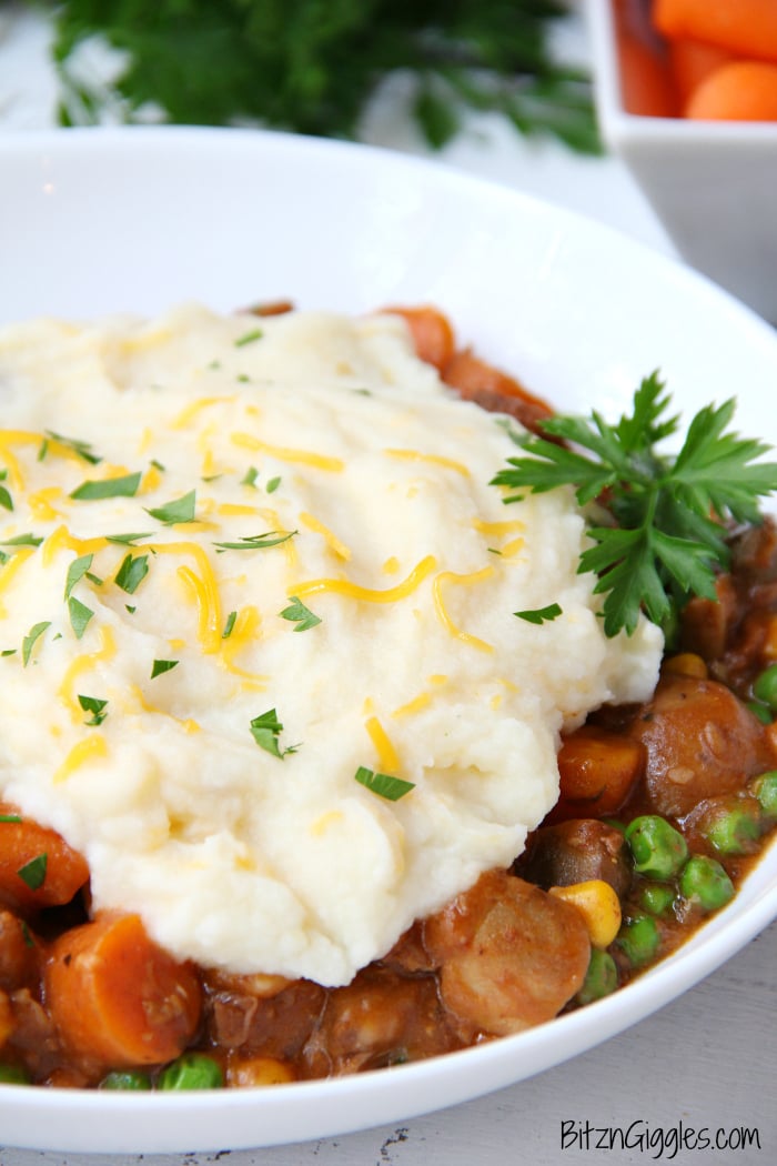 Crock Pot Shepherd's Pie - Homey and comforting, loaded with satisfying chunks of beef and veggies in a thick, rich gravy.