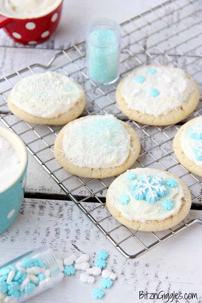 Classic Sugar Cookies - A must-have recipe for cookie lovers who don't like to chill or roll out dough!