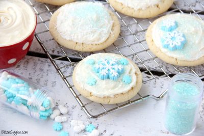 Classic Sugar Cookies - A must-have recipe for cookie lovers who don't like to chill or roll out dough!