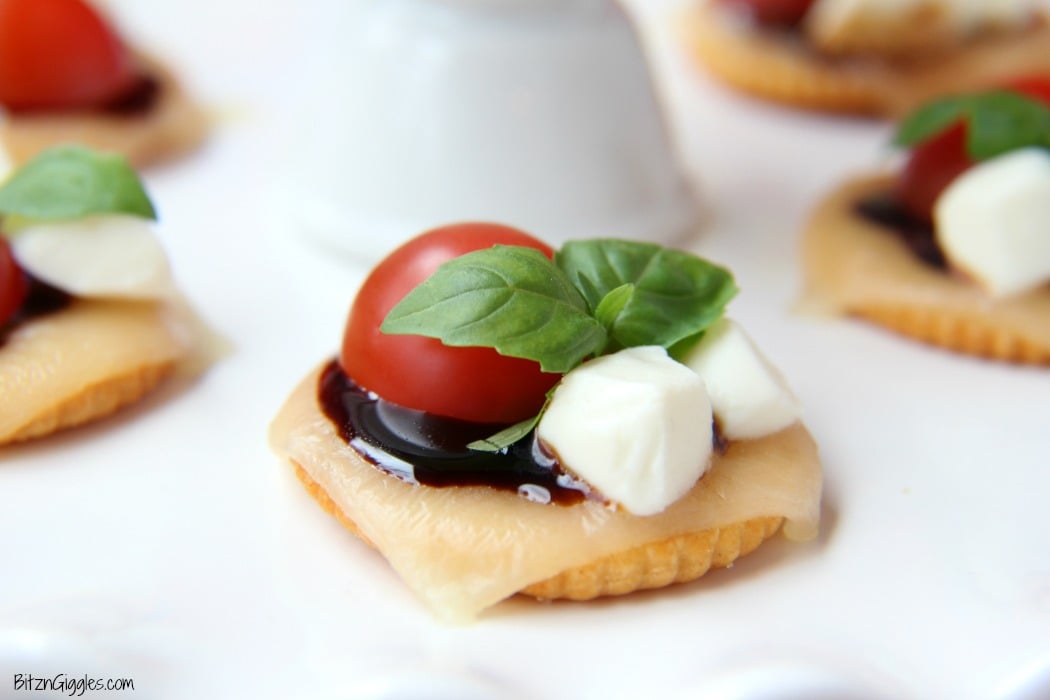 Ritz Cracker Caprese Bites