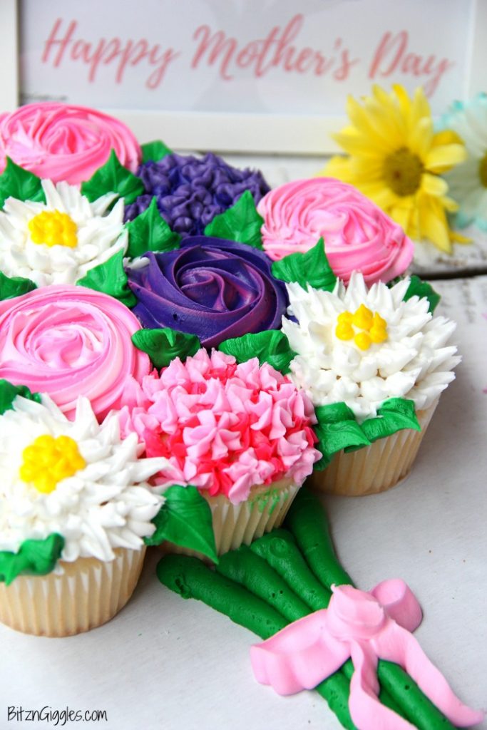Mother's Day Cupcake Cake + Free Printable - Bitz & Giggles