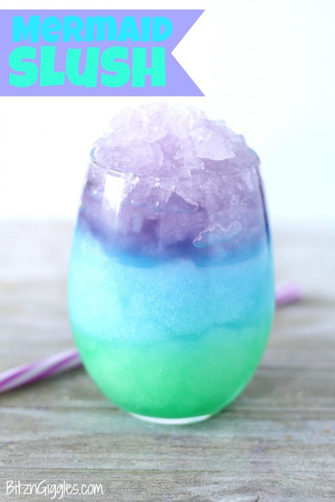 Mermaid Slush - A fun and colorful kid-friendly layered drink perfect for birthdays and parties! #slush #kidsdrink #slushie #BitznGiggles #mermaid