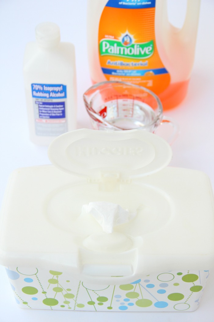 Homemade Disinfecting Wipes - If you love Clorox Disinfecting Wipes, you're going to love this DIY version! Affordable enough to keep a container in every room of your house!