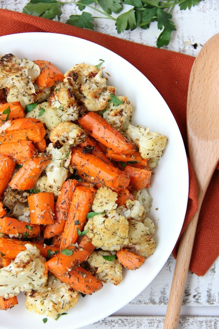 Thyme Carrots & Cauliflower - Carrots and cauliflower tossed with thyme and roasted to perfection!