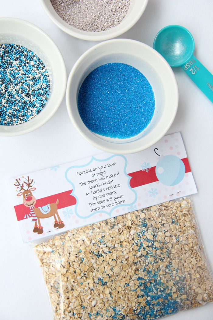 Magic Reindeer Food With Free Printable - Kids will love to sprinkle this Magic Reindeer Food in their yard to guide the reindeer to their home on Christmas Eve. Includes recipe + FREE printable bag topper!