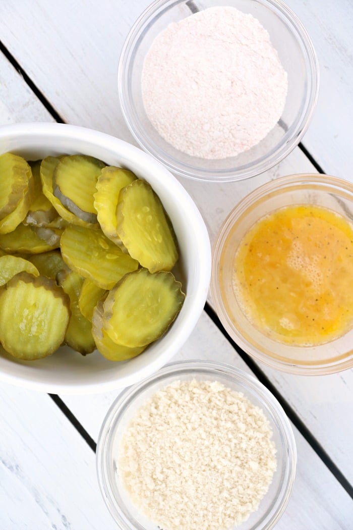 Air Fryer Fried Pickles - Crunchy dill pickle slices covered in crispy, seasoned Panko bread crumbs! So good and good for you, too!