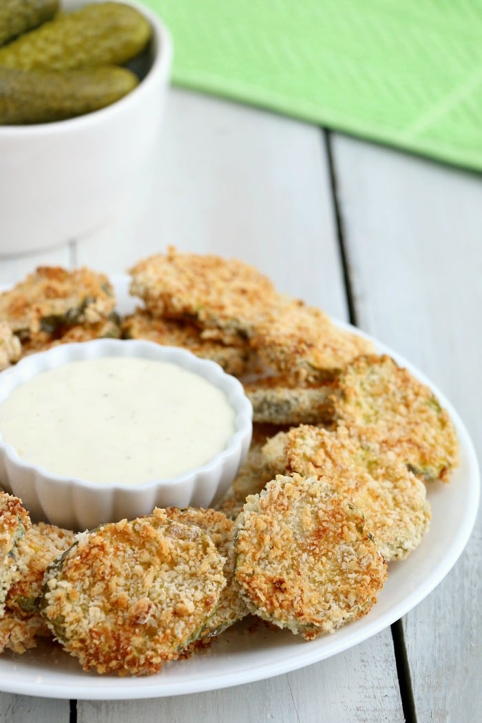 Air Fryer Fried Pickles - Crunchy dill pickle slices covered in crispy, seasoned Panko bread crumbs! So good and good for you, too!