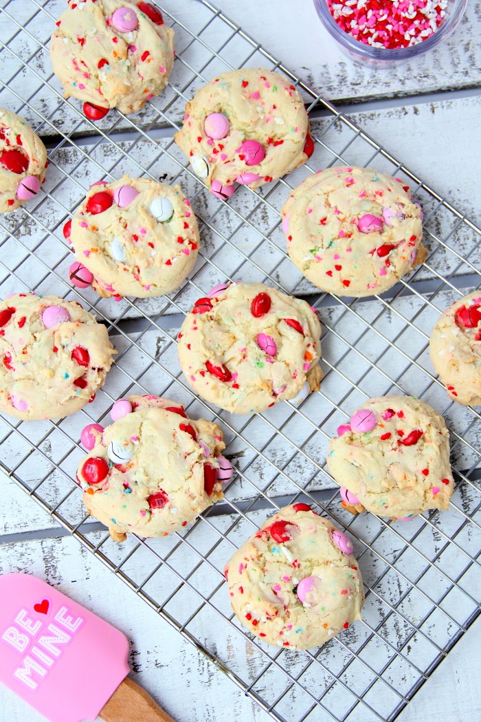 5-Ingredient Funfetti Cake Mix Cookies - Easy, moist, cake-like cookie decorated with M&Ms and sprinkles.