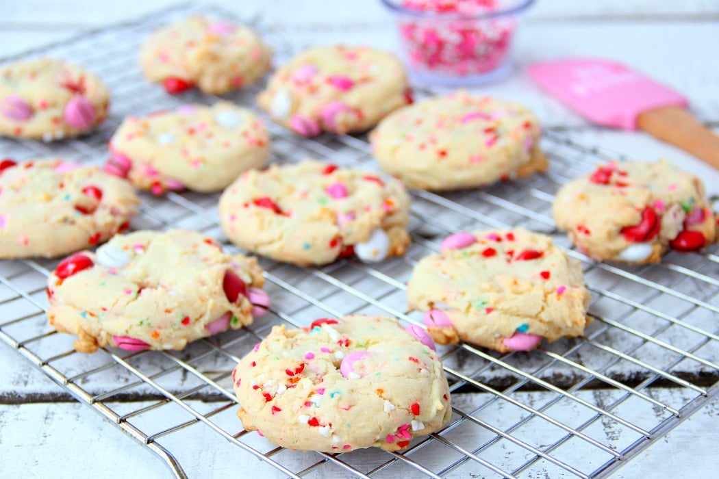 5-Ingredient Funfetti Cake Mix Cookies - Easy, moist, cake-like cookie decorated with M&Ms and sprinkles.