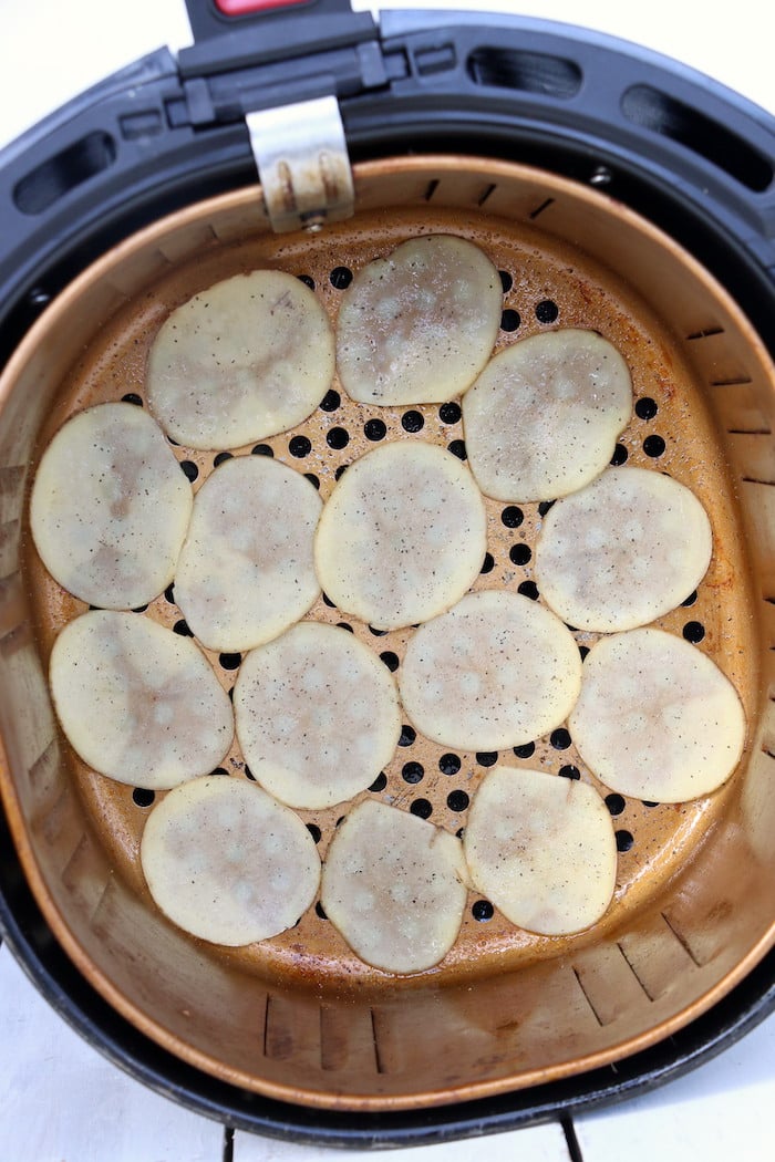 Air Fryer Potato Chips - Crispy, homemade potato chips made better for you in an air fryer! 