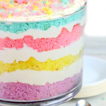 Easter Dessert Trifle - An easy and colorful spring trifle dessert made with white cake and a sweet creamy filling!