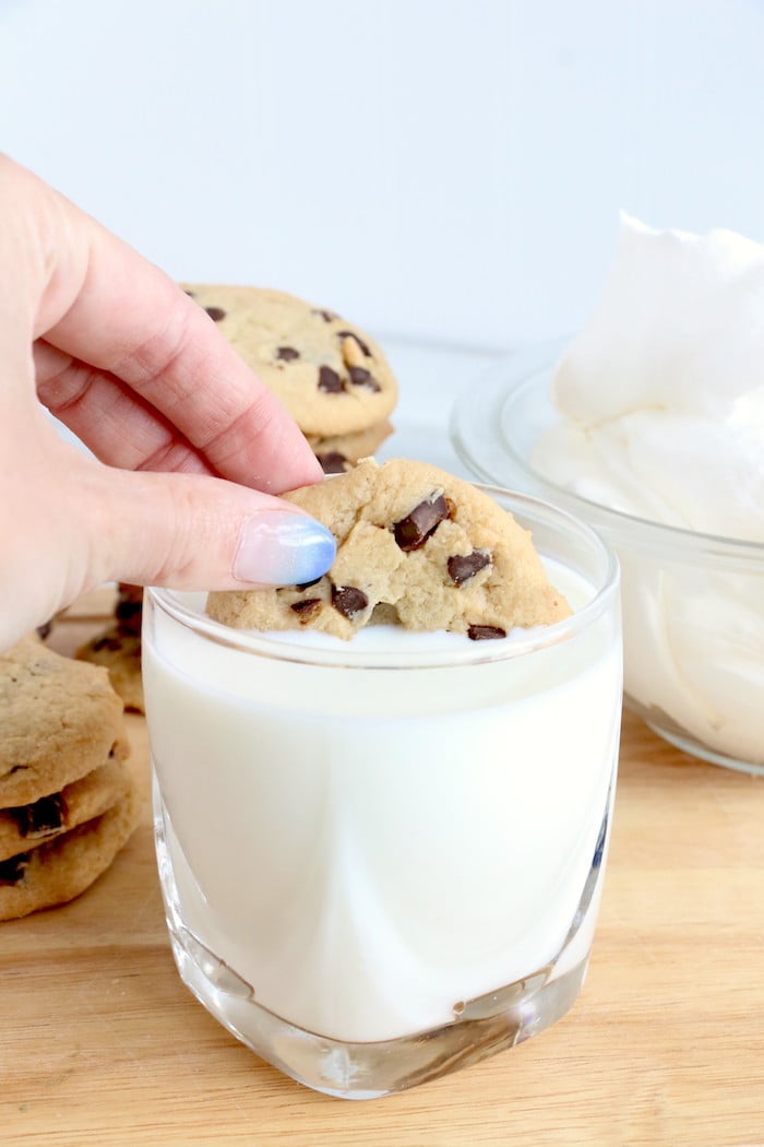 Chocolate Chip Cookie Lasagna - A delicious 4-ingredient, no bake layer dessert made with soft chocolate chip cookies and creamy whipped topping.