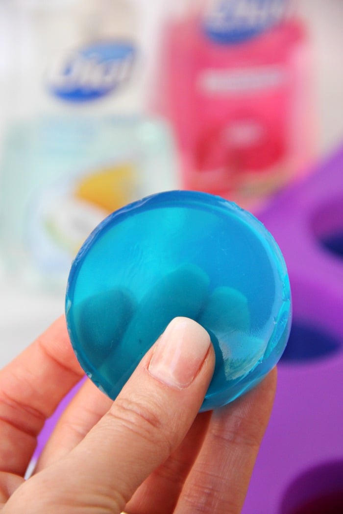 DIY Colourful Jelly Soap, These DIY colourful jelly soaps are easy to make  and perfect to brighten up your bathroom and make washing hands a fun  experience!, By Glamrs