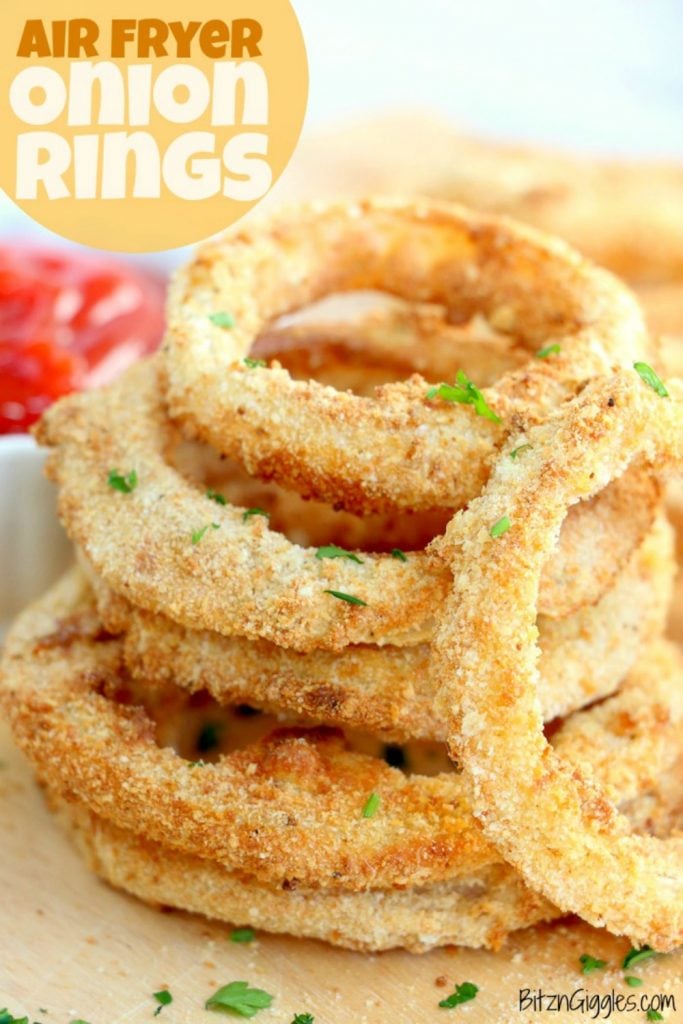 Air Fryer Onion Rings - Fresh onion slices dredged in a flavorful breadcrumb mixture and air fried until crispy and perfectly golden.