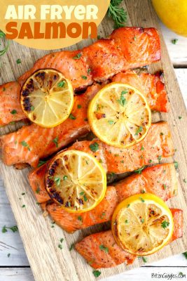 air fried salmon with lemon slices