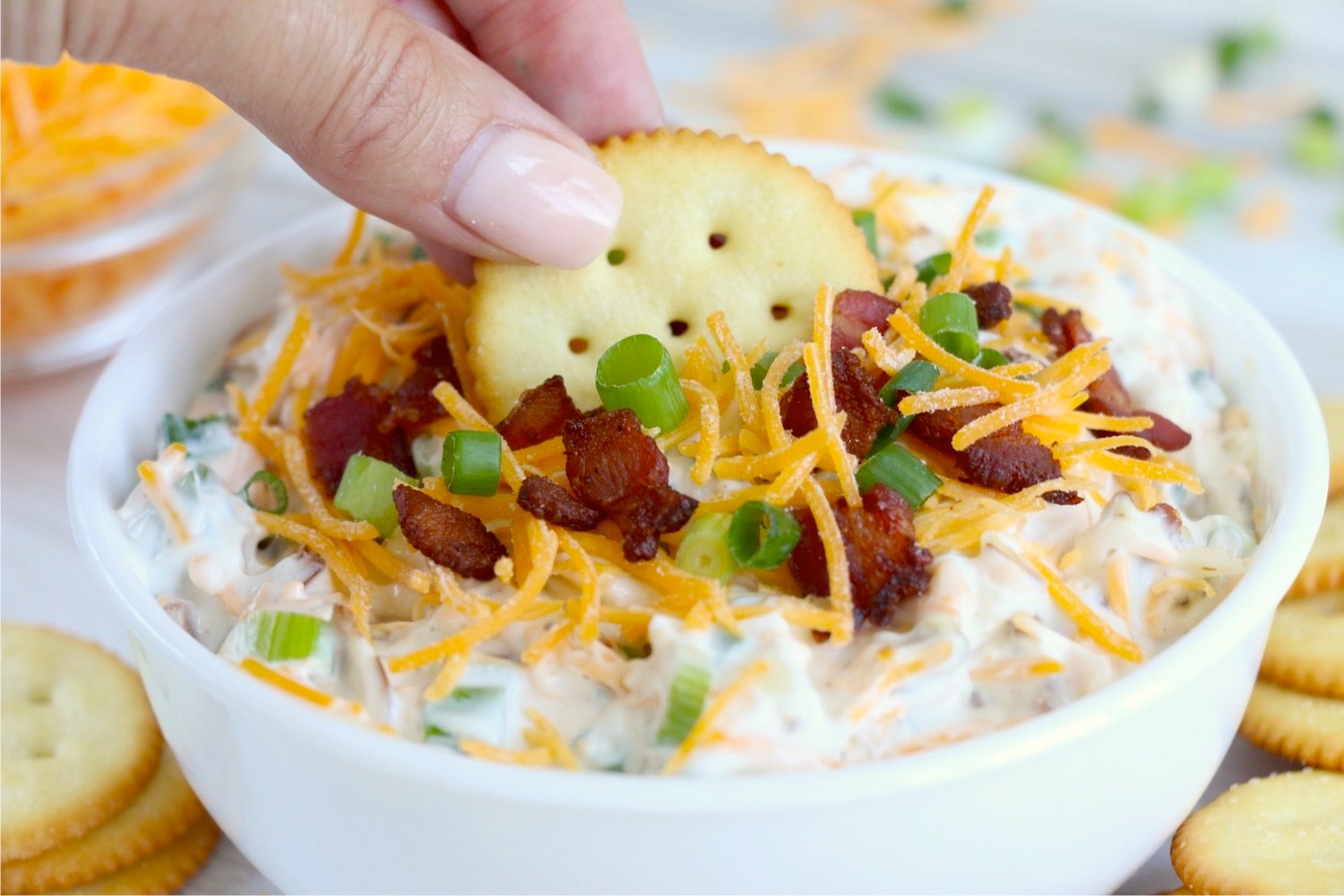 Crack Pretzel Dip (5-minute recipe!) Good w/crackers & veggies!