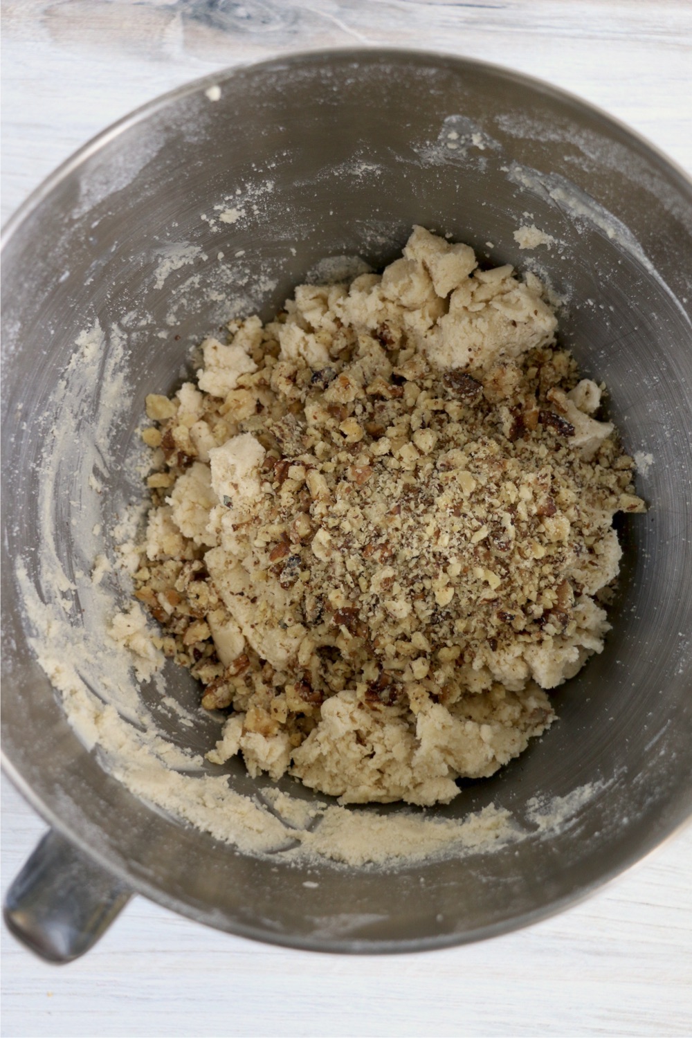 Adding crushed walnuts to cookie dough
