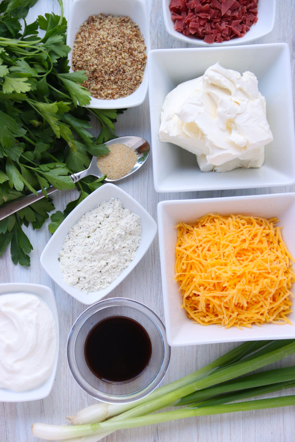 ingredients for making cheese ball