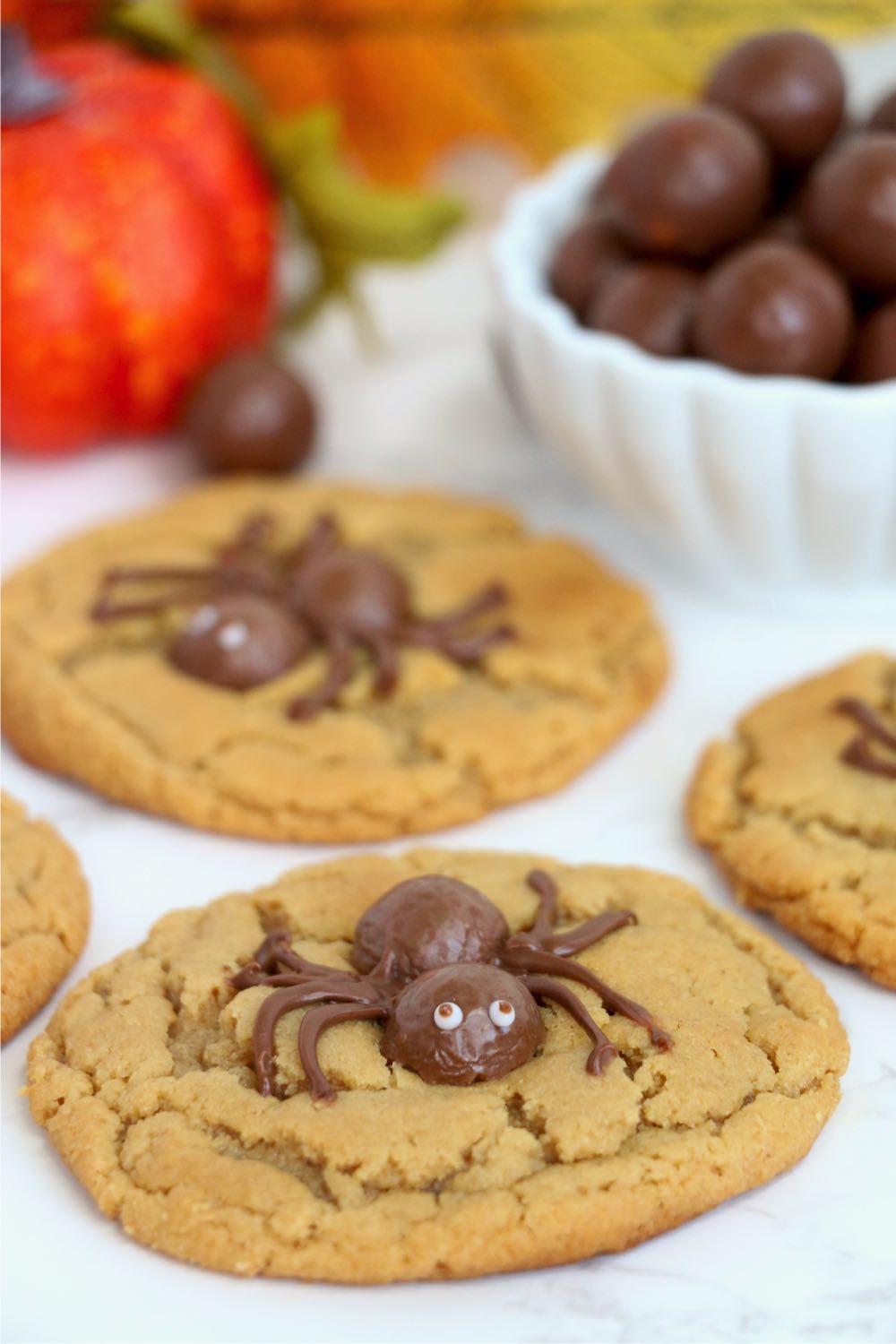 spider cookies for Halloween