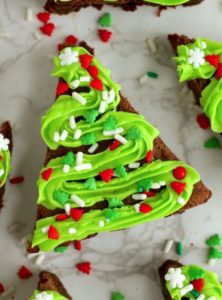Brownie in the shape of an Xmas tree