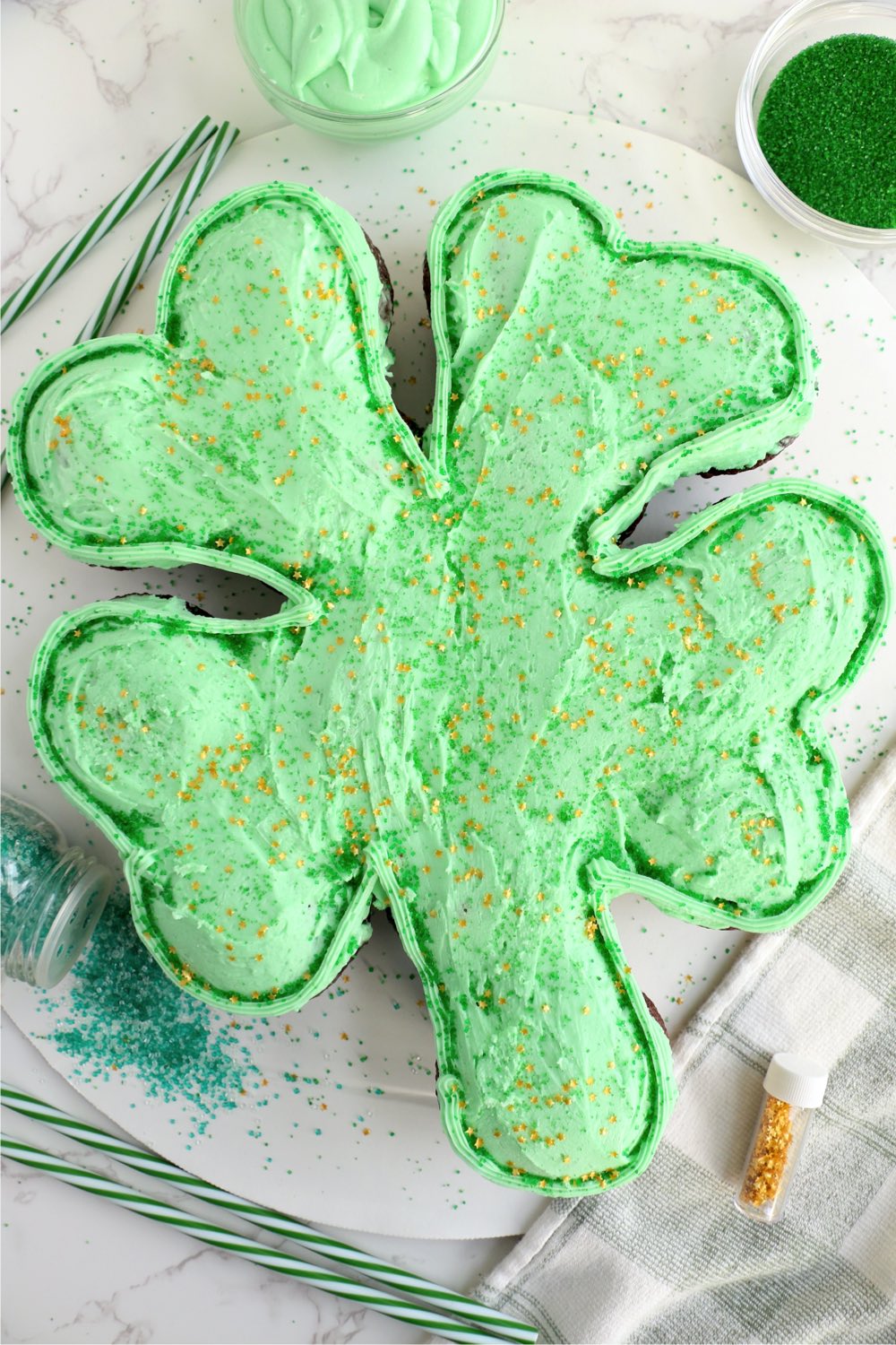 cake in the shape of a shamrock
