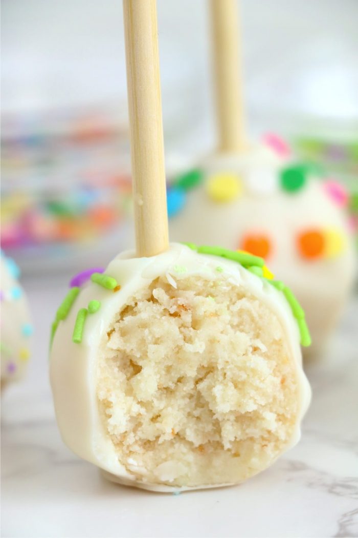 Easter Cake Pops - Bitz & Giggles