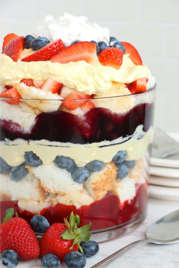 Patriotic Berry Trifle - Bitz & Giggles