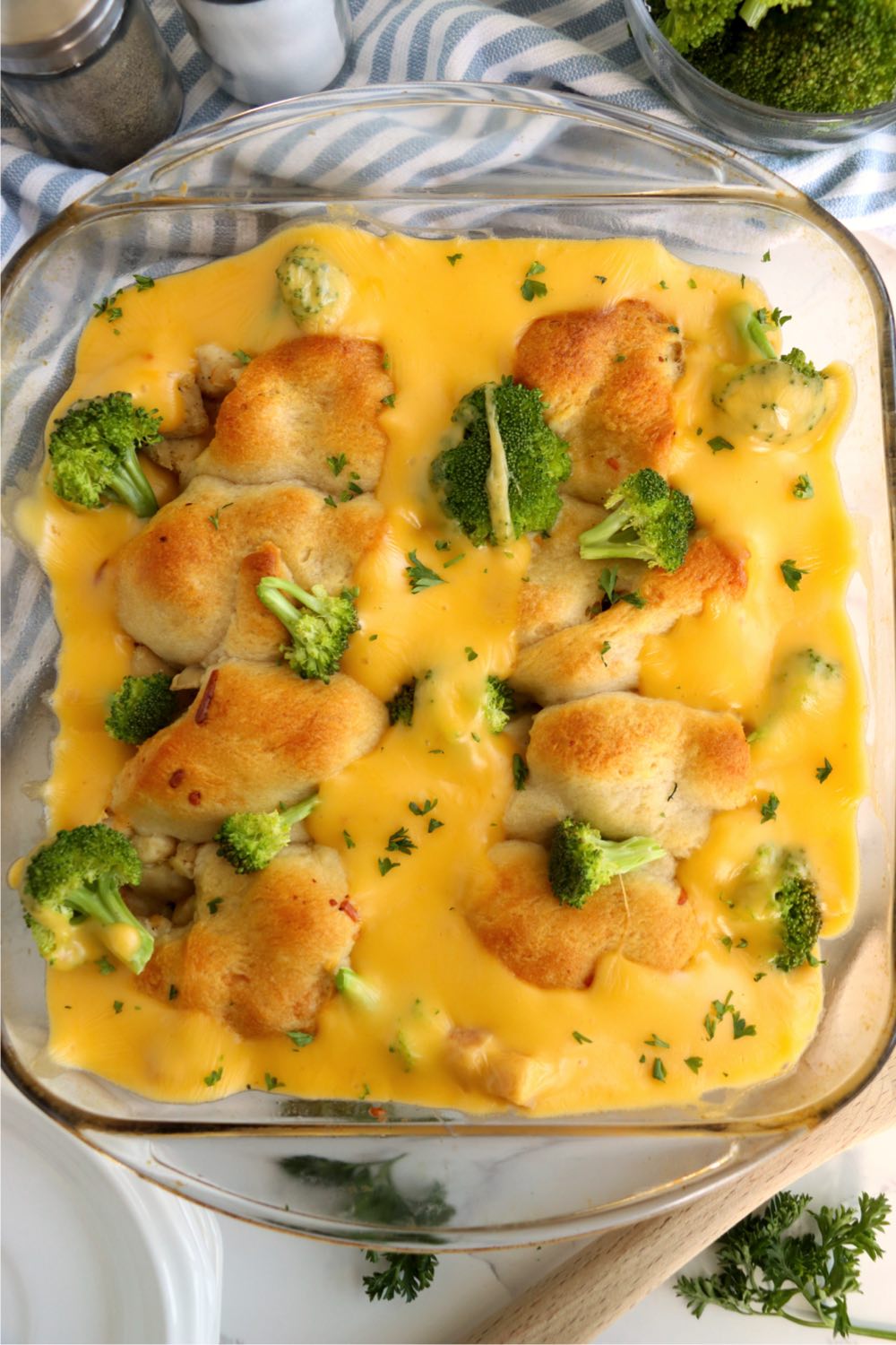 crescent roll casserole with chicken and broccoli