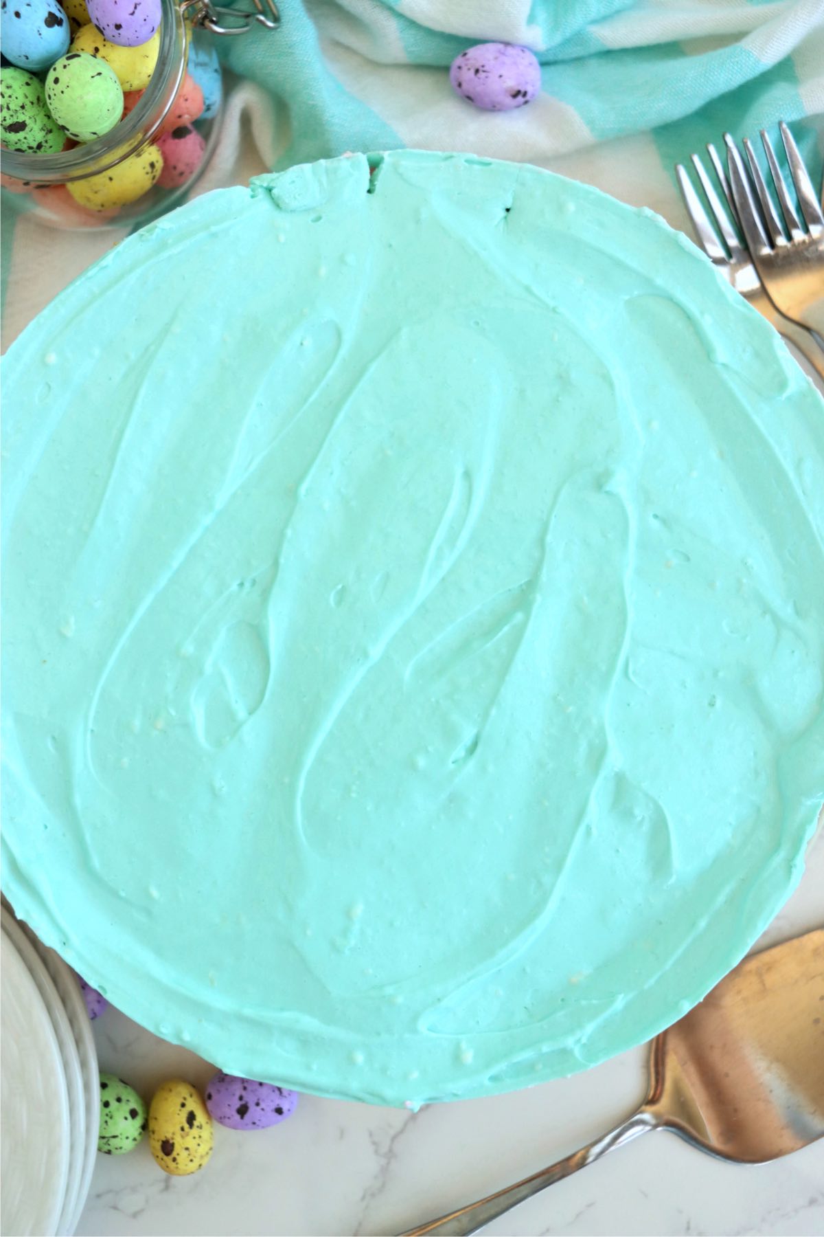 Top blue layer of no-bake Easter cheesecake